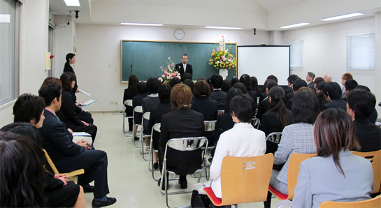 長野美術専門学校　平成24年度入学式